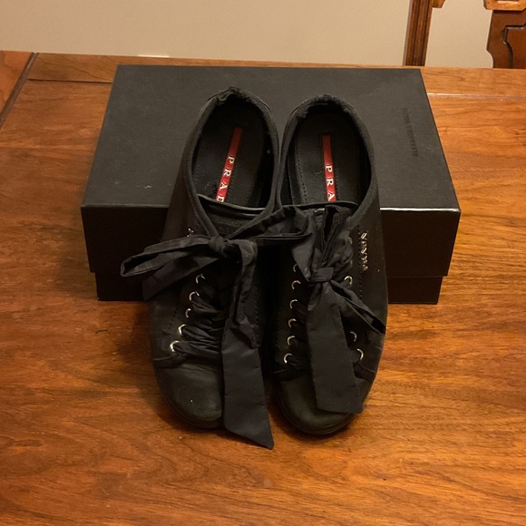 Prada Authentic Style Lambskin sneakers - Picture 2 of 7